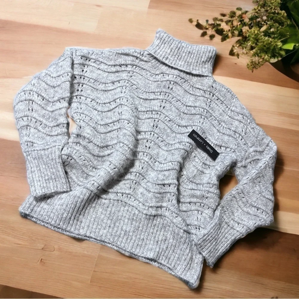 Stella + Lorenzo Womens Ziggy Cable Knit Cozy Turtleneck Sweater, Grey